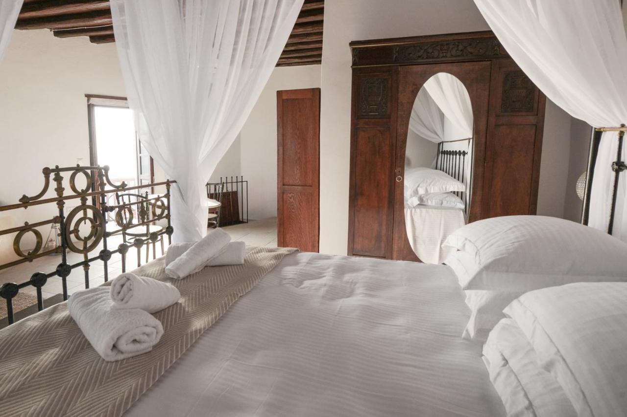Castrum Traditional Sunset Suites Plaka  Exteriér fotografie