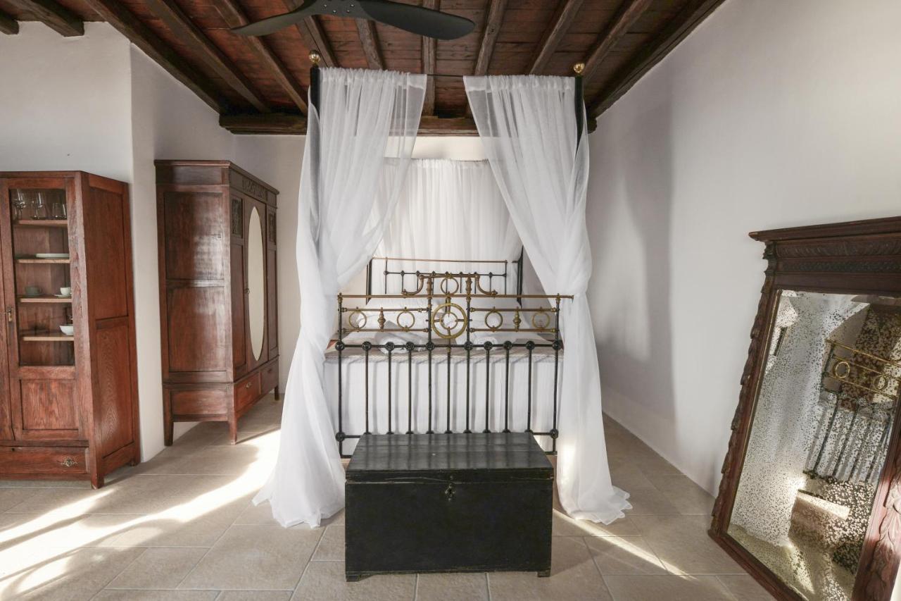 Castrum Traditional Sunset Suites Plaka  Exteriér fotografie