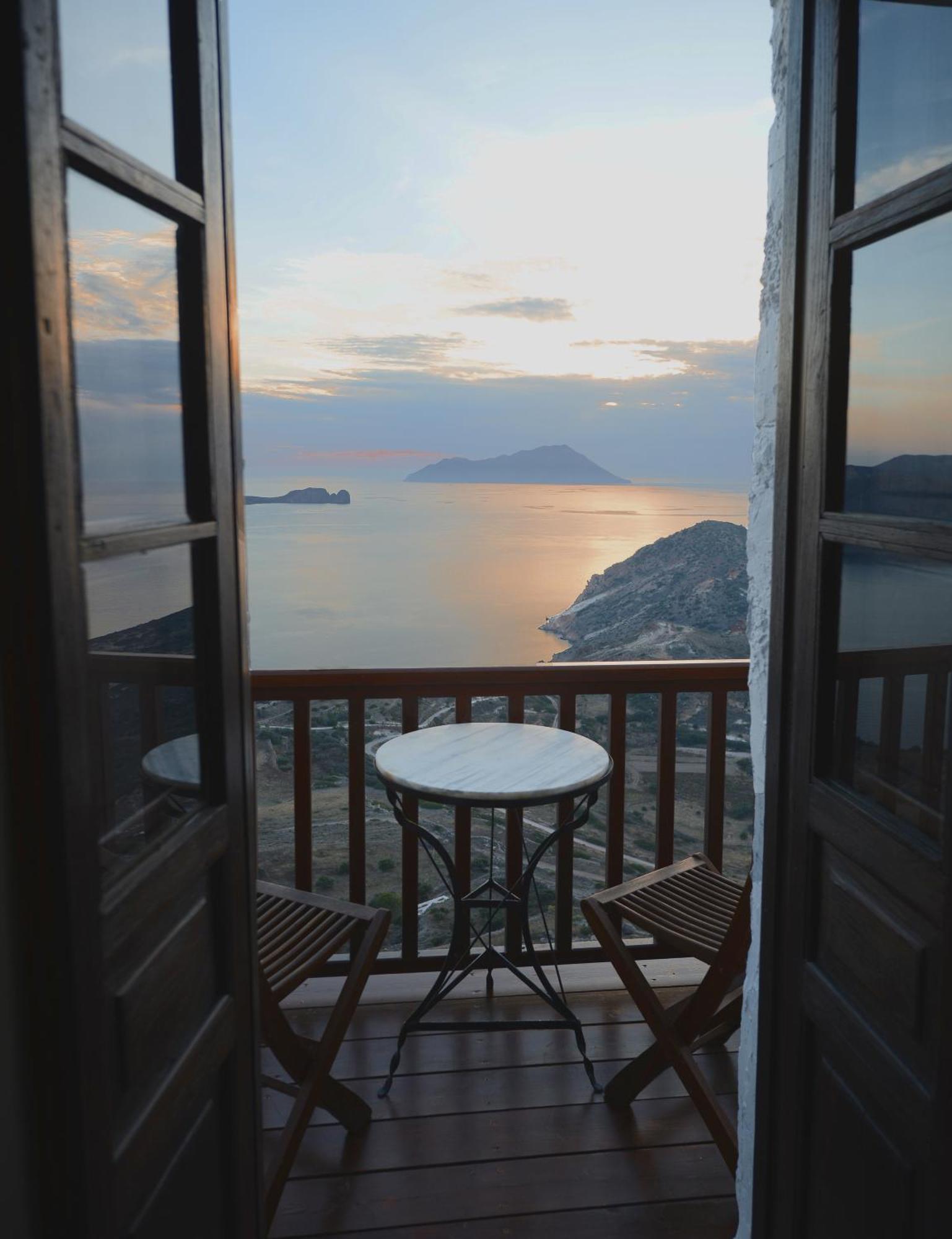 Castrum Traditional Sunset Suites Plaka  Exteriér fotografie